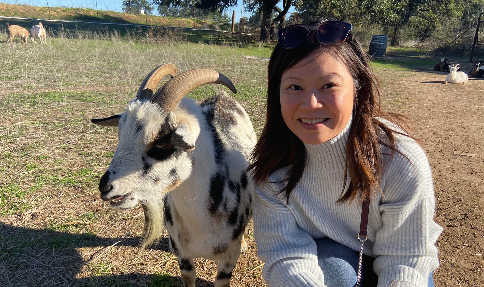 While at a Texas hill country farm, Shirley managed to snap a pic of her and one of the goats.